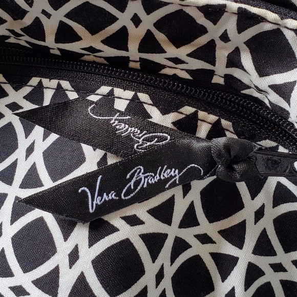 Vera Bradley Cute Purse - Picture 8 of 9